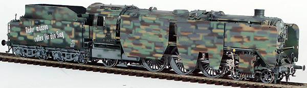 Micro Metakit 02206H - German Camoflaged  Steam Locomotive BR 01 of the DRG 